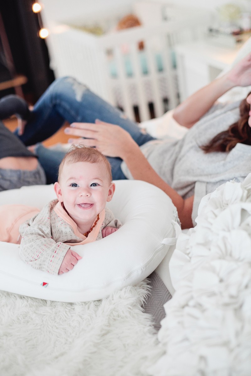 Create the Ultimate Morning Routine That Gets Results + a Free Worksheet. I love my mornings with my kiddos, these cuddles are the best! 