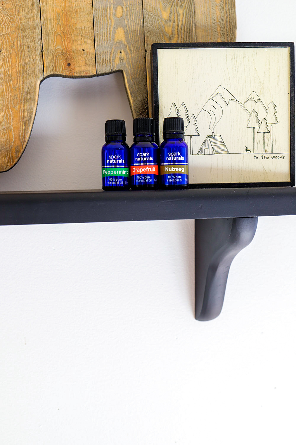 Woodsy Essential Oil Blends to Make the Weekend at the Cabin All the More Calming