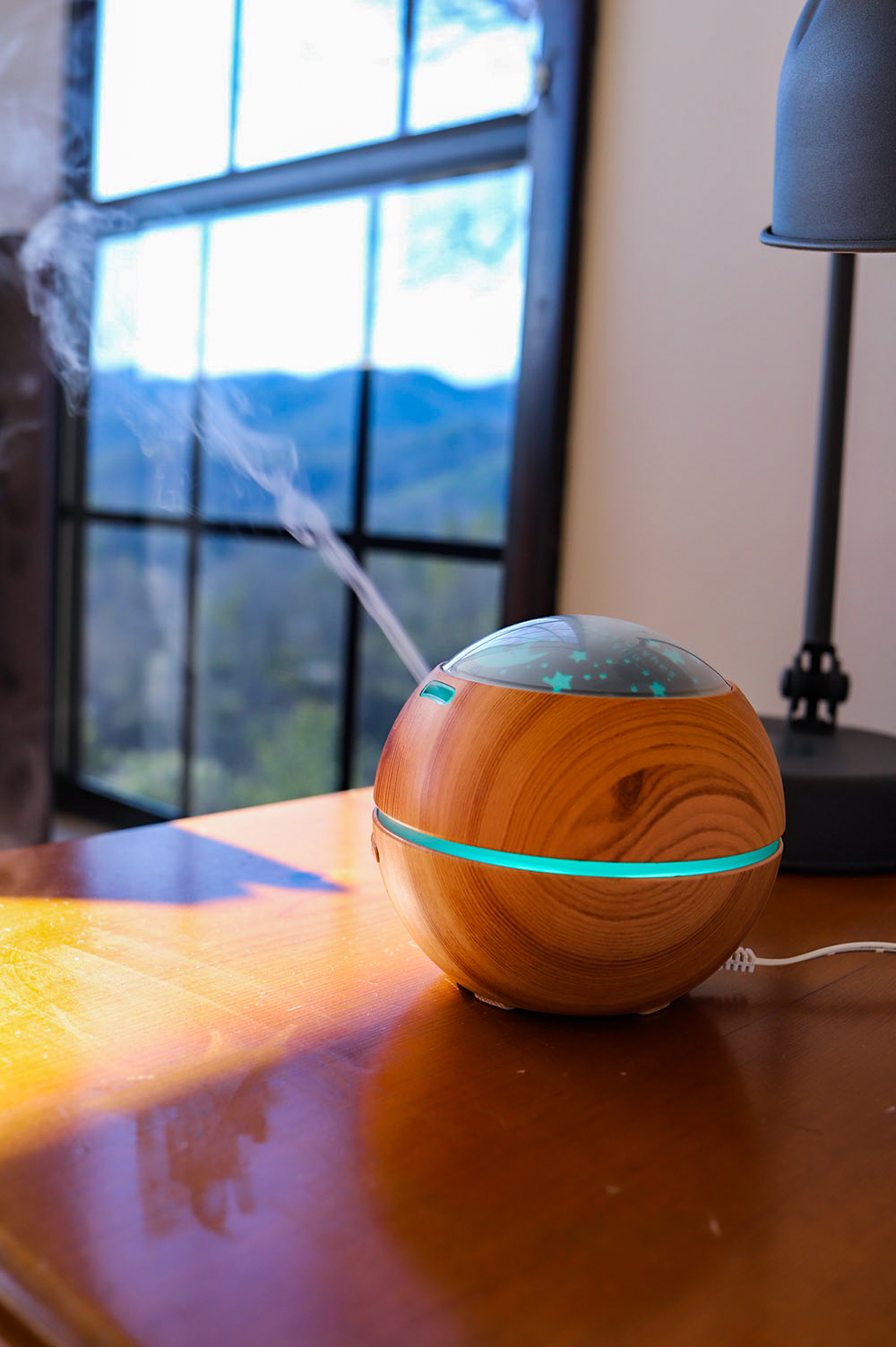 Woodsy Essential Oil Blends to Make the Weekend at the Cabin All the More Calming