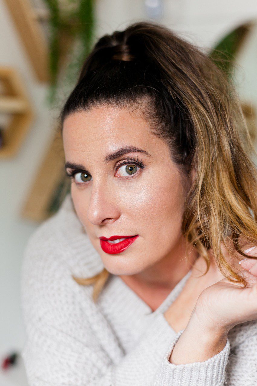 How to Master a Bold Lip in 5 Easy Steps