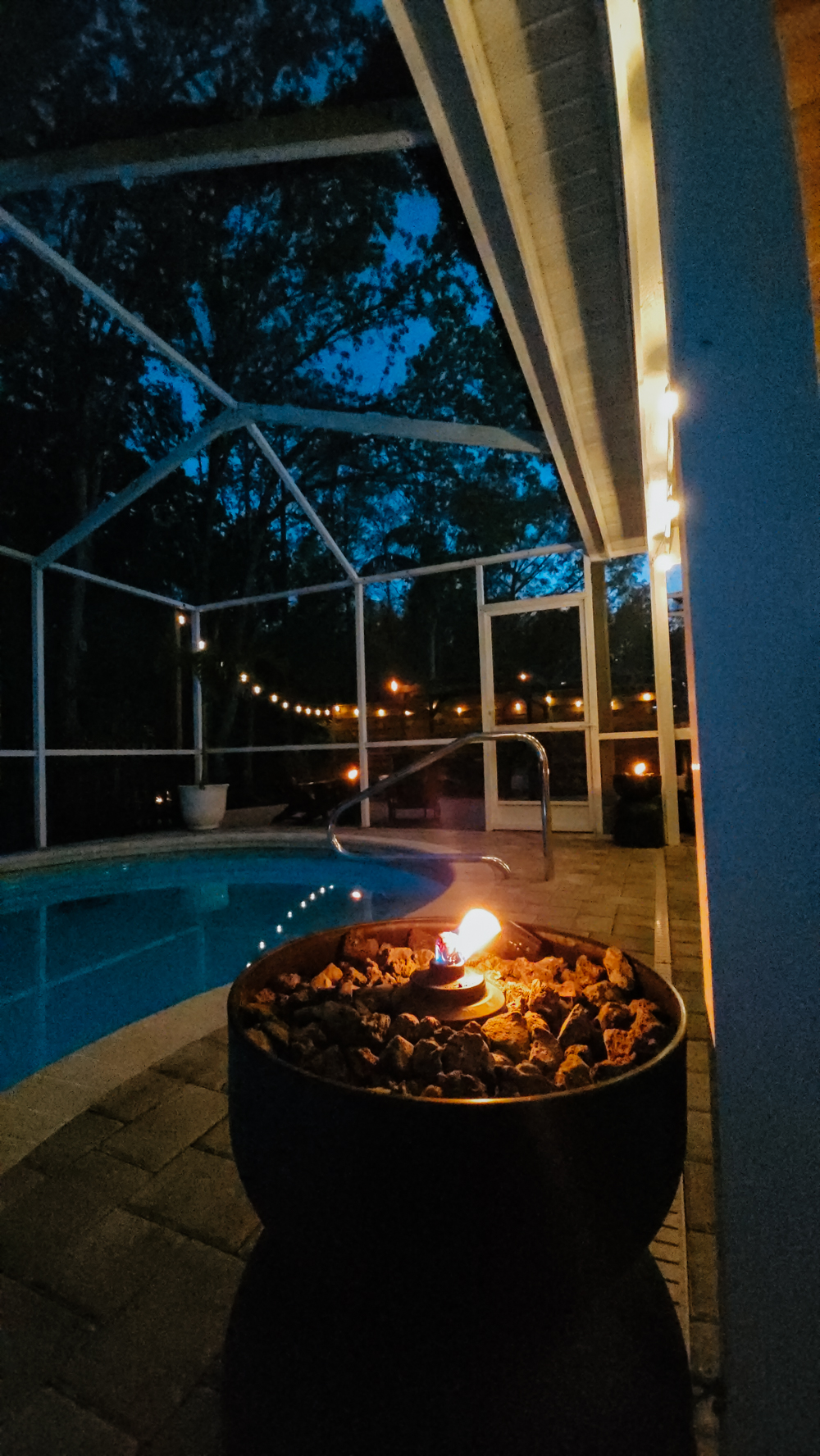 How to DIY your own fire urn in under an hour.