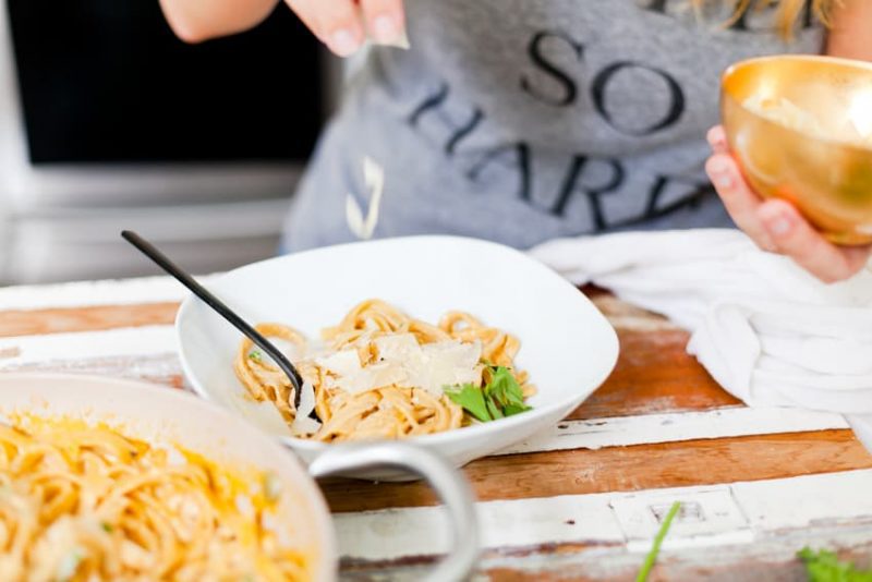 YUMMM is all I can say! I know why you're here: it starts with PUMPKIN… Pass on the BORING white alfredo and whip up this creamy pumpkin alfredo dish that's perfect fall dinner and easy enough for a weeknight meal!