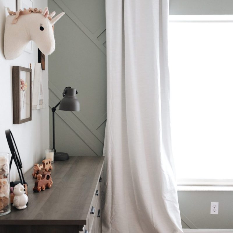 Shared girl's room design inspiration and how to DIY a gorgeous feature wall