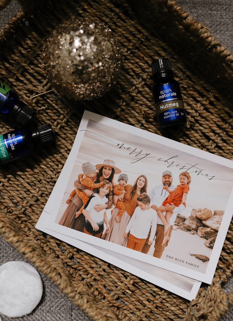 How to Make Your Own Essential Oil Holiday Cards