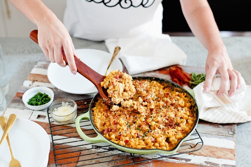 pumpkin-bacon-mac-n-cheese-with-horizon-18
