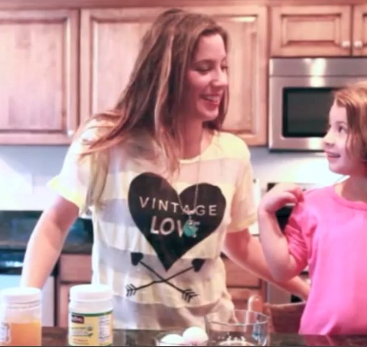 KitchenWise:: Simple Moisturizing Hair Mask