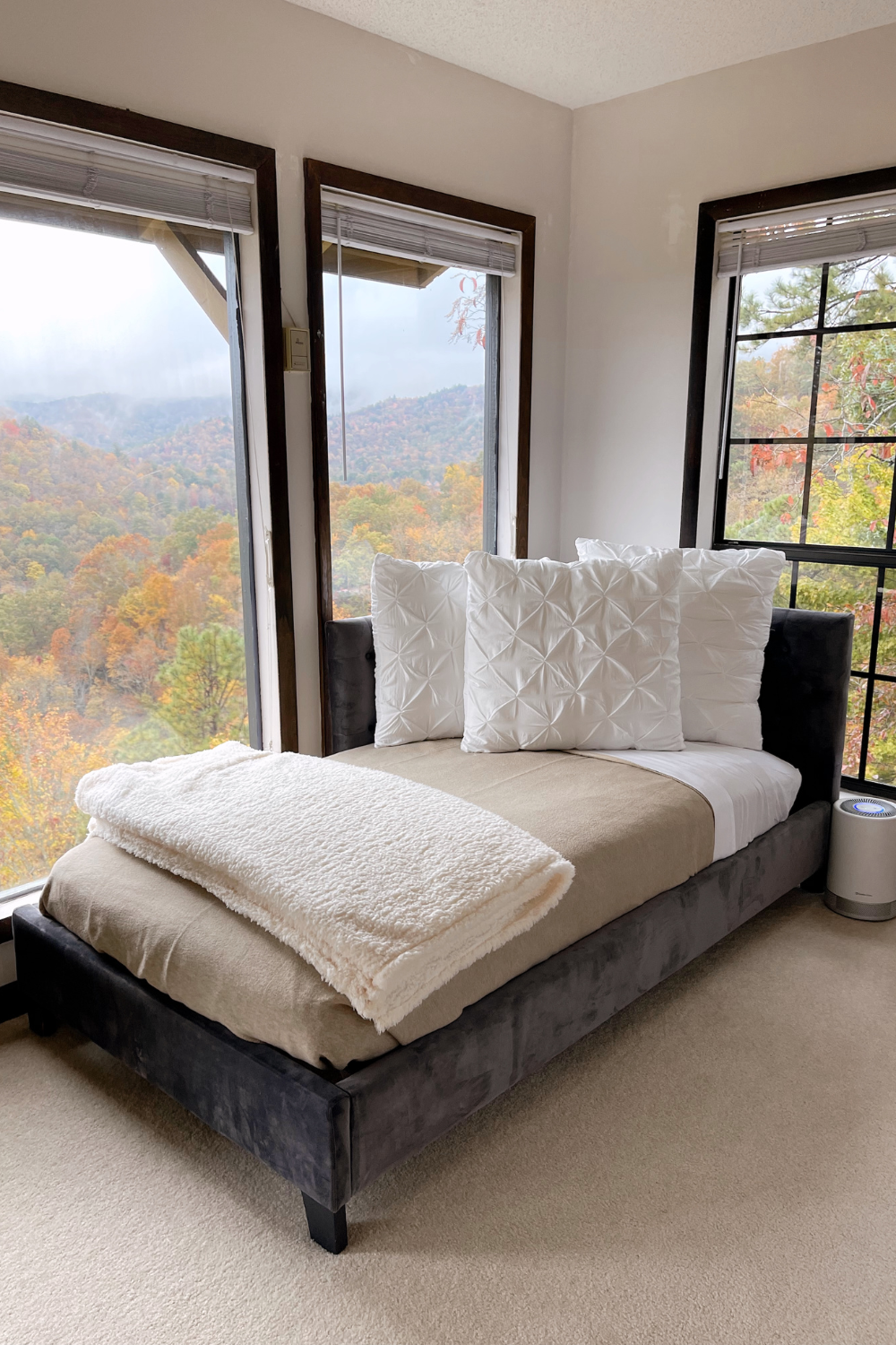 Woodsy Essential Oil Blends to Make the Weekend at the Cabin All the More Calming