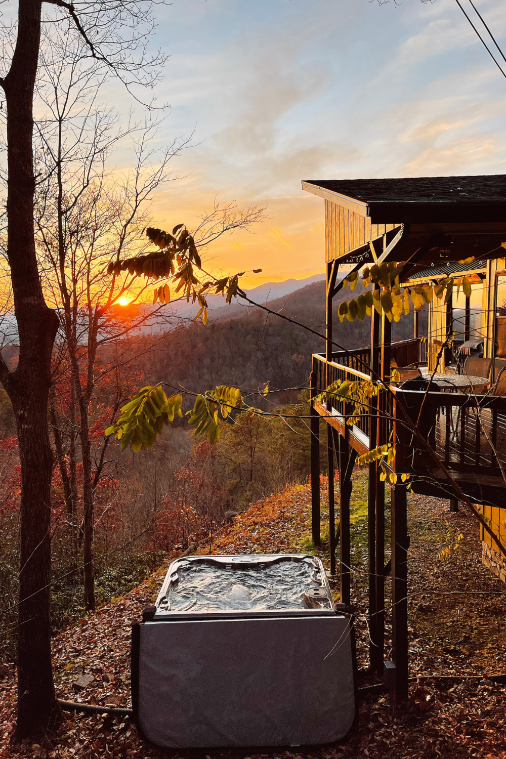 Woodsy Essential Oil Blends to Make the Weekend at the Cabin All the More Calming